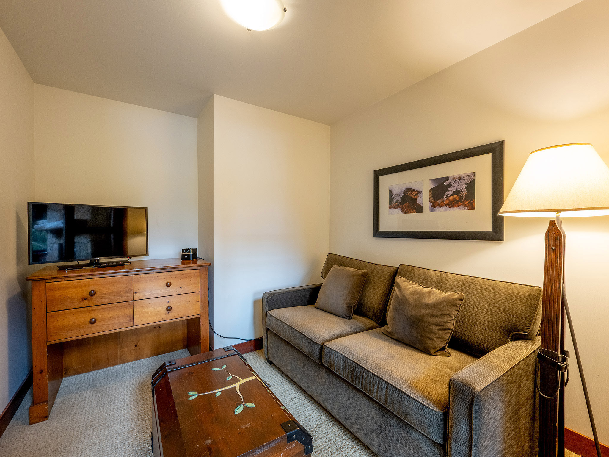 208 First Tracks Lodge