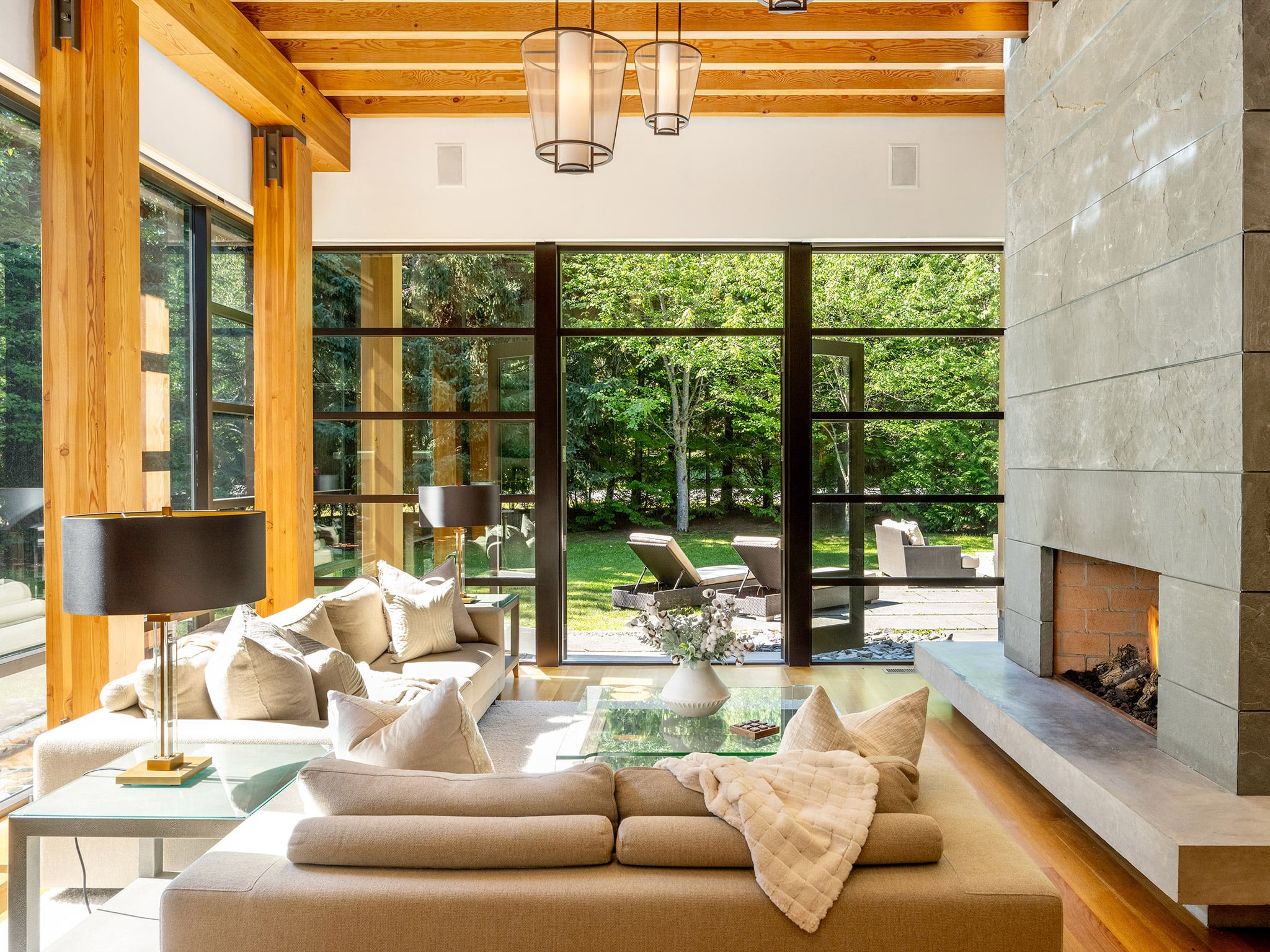 6677 Crabapple Drive