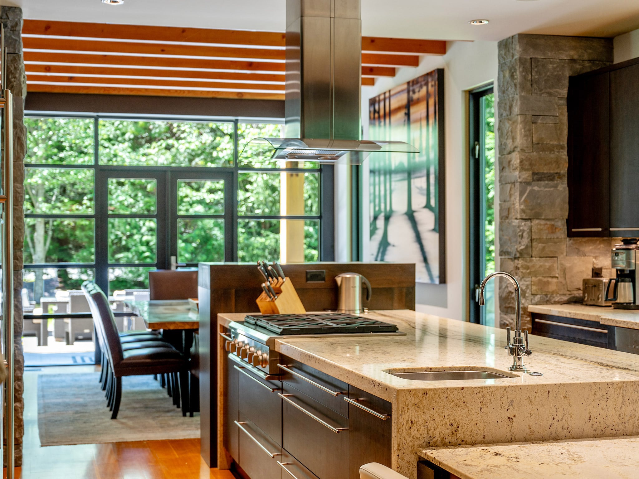 6677 Crabapple Drive