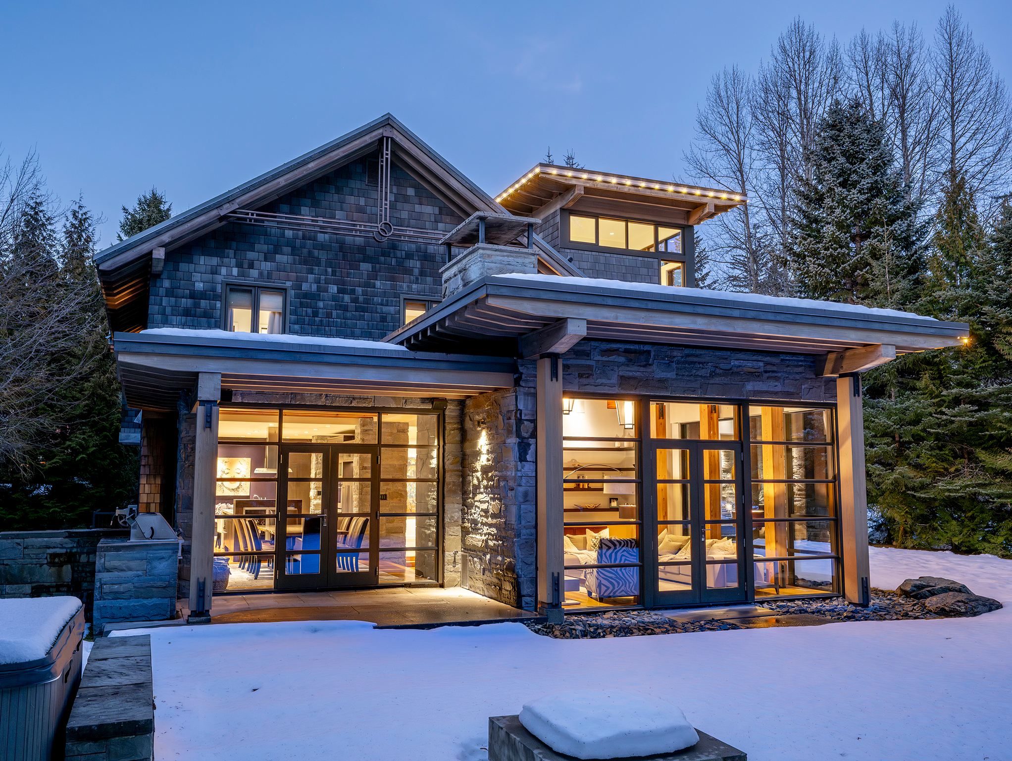 6677 Crabapple Drive