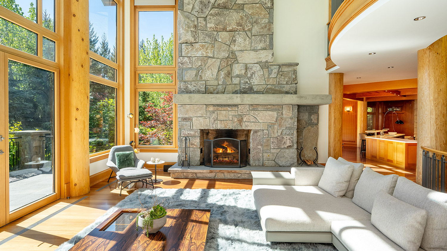 7425 Treetop Lane