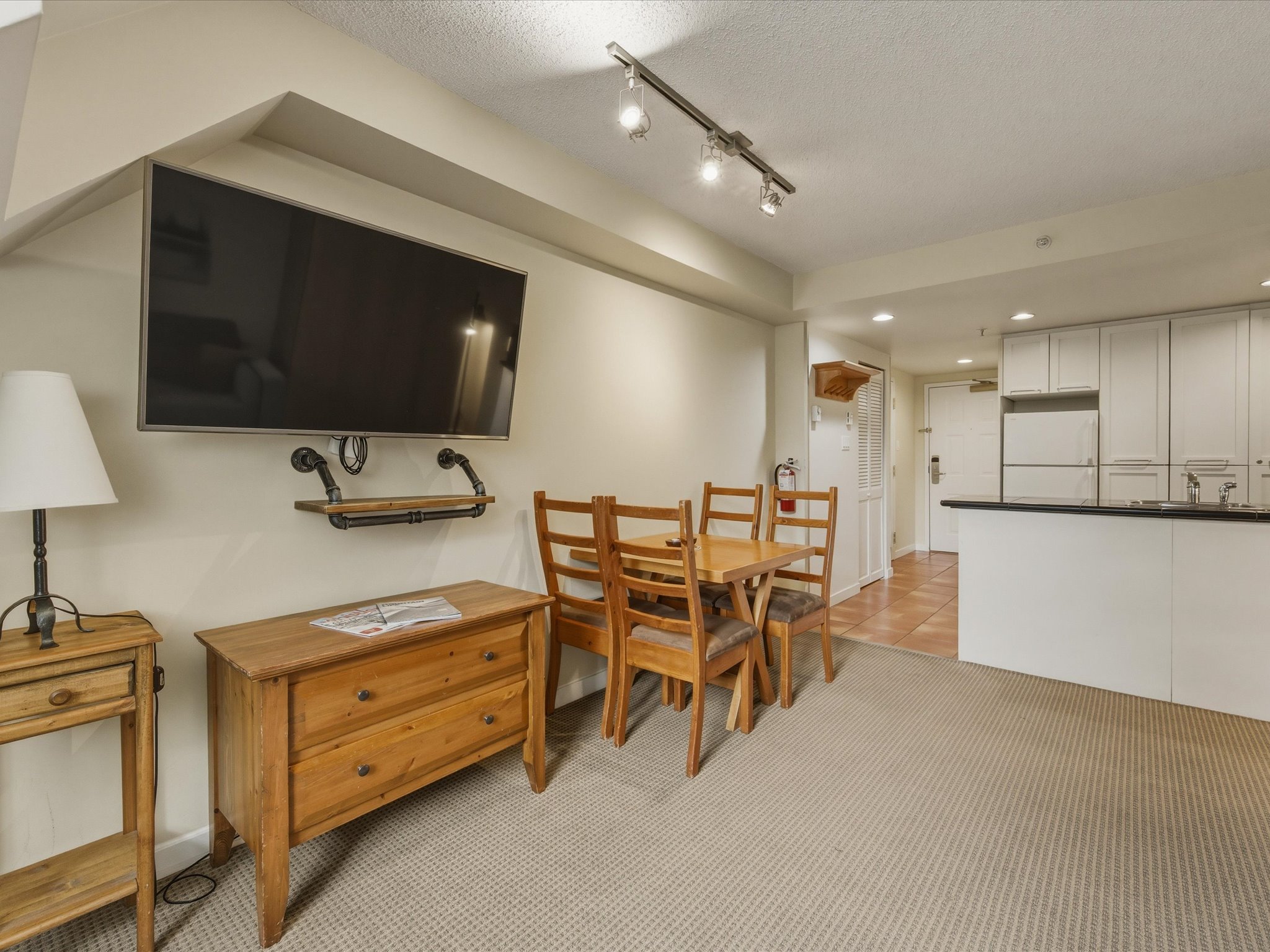 4404 Whistler Peak Lodge