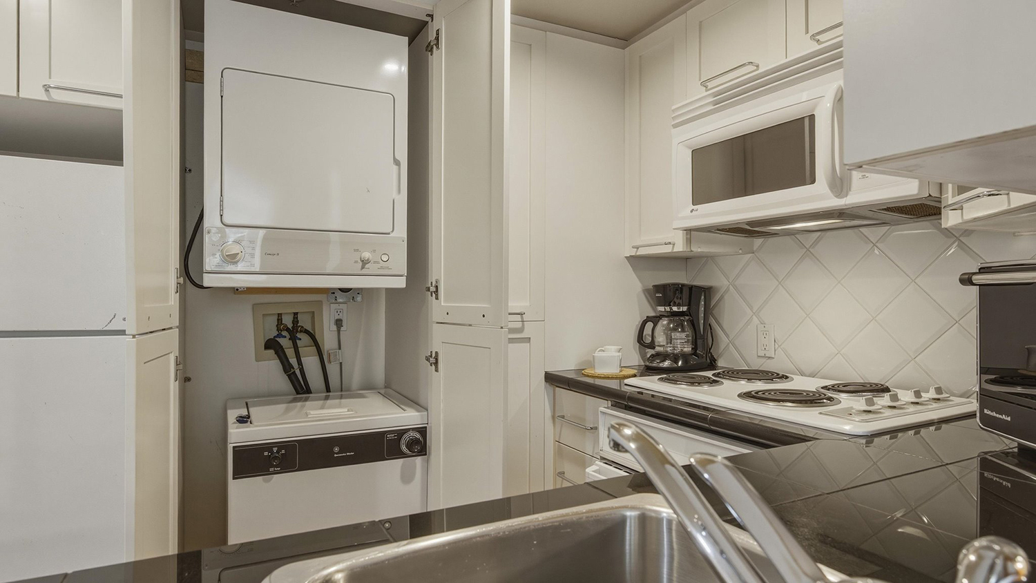 4404 Whistler Peak Lodge