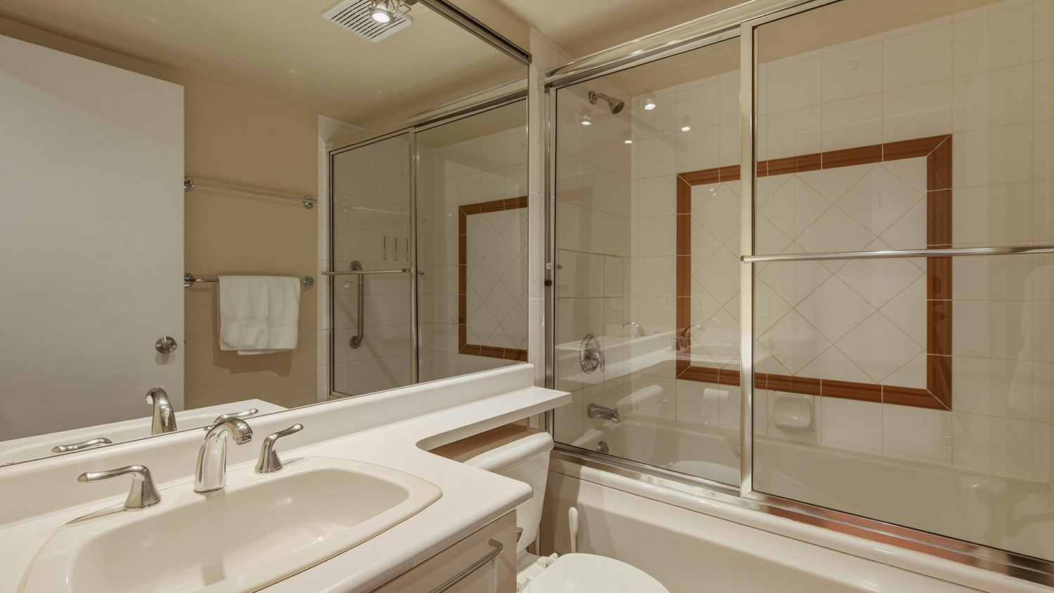 4404 Whistler Peak Lodge