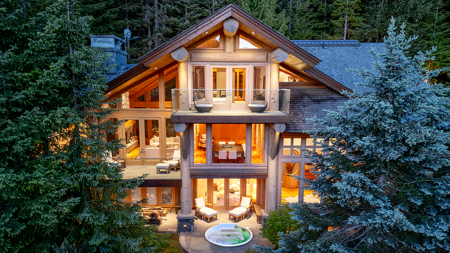 4673 Blackcomb Way