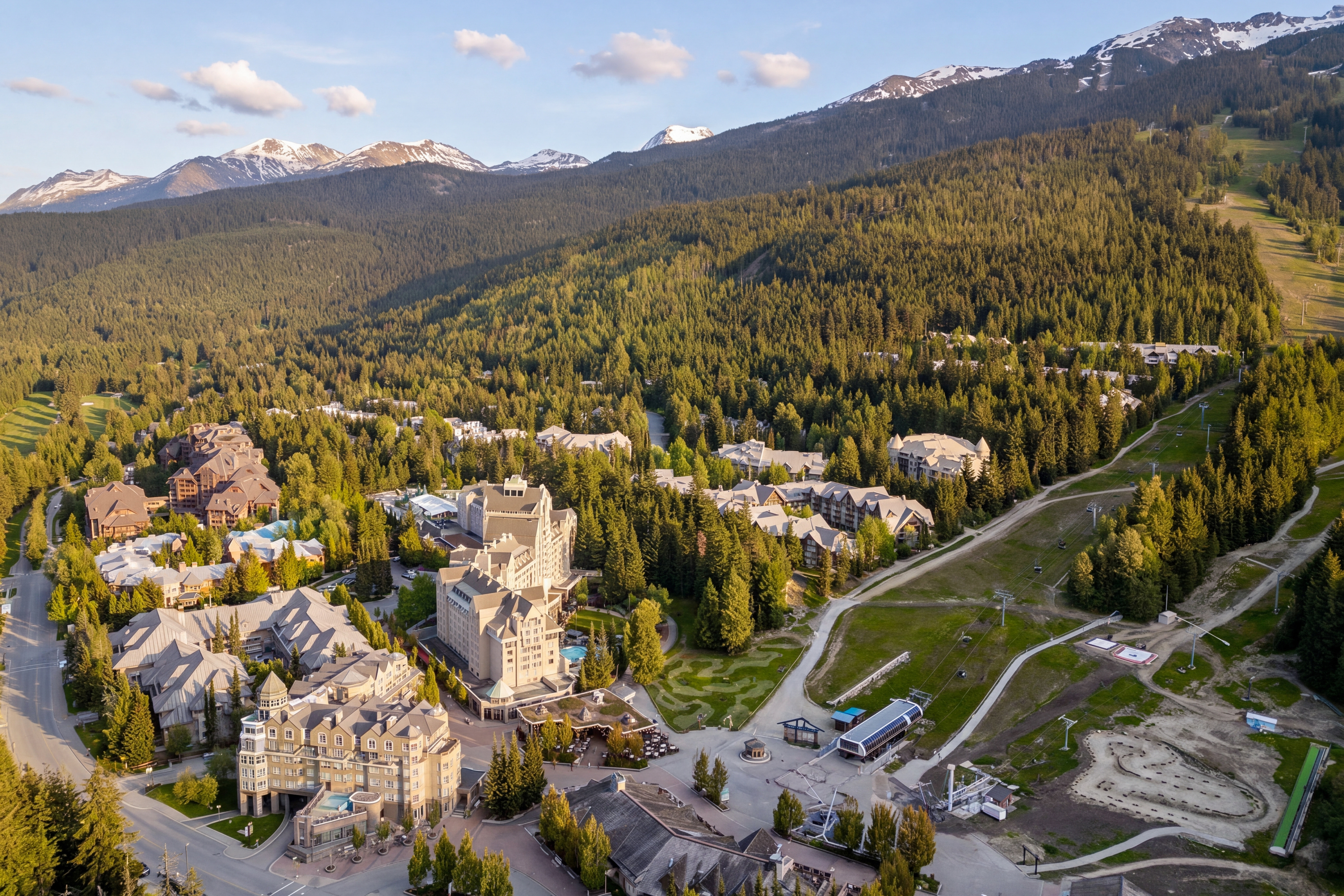 725 Four Seasons Resort