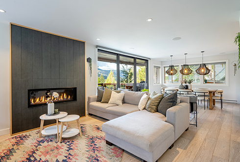 2308 Gondola Way Whistler BC Canada