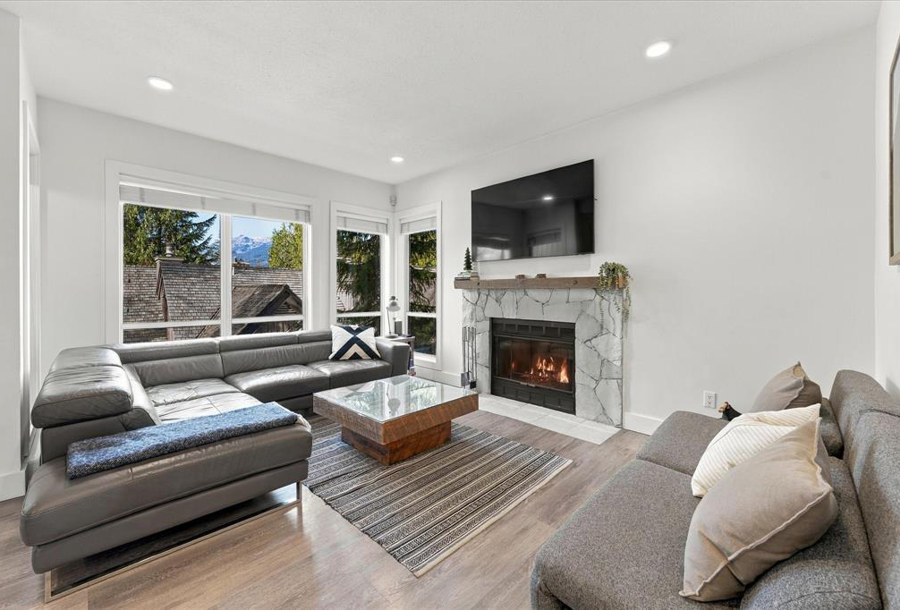 43 4891 PAINTED CLIFF ROAD Whistler BC Canada
